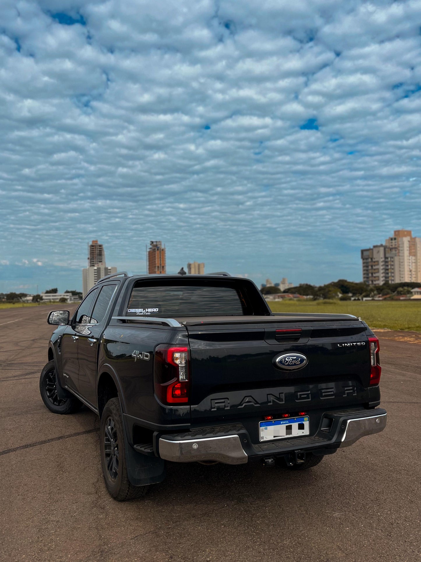 Tailgate - Luz de Neblina Americana "3 Marias"